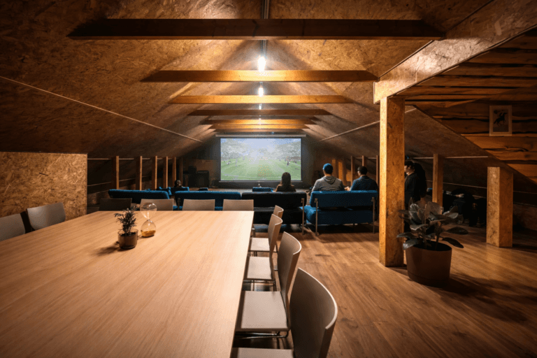 Конференц-зал